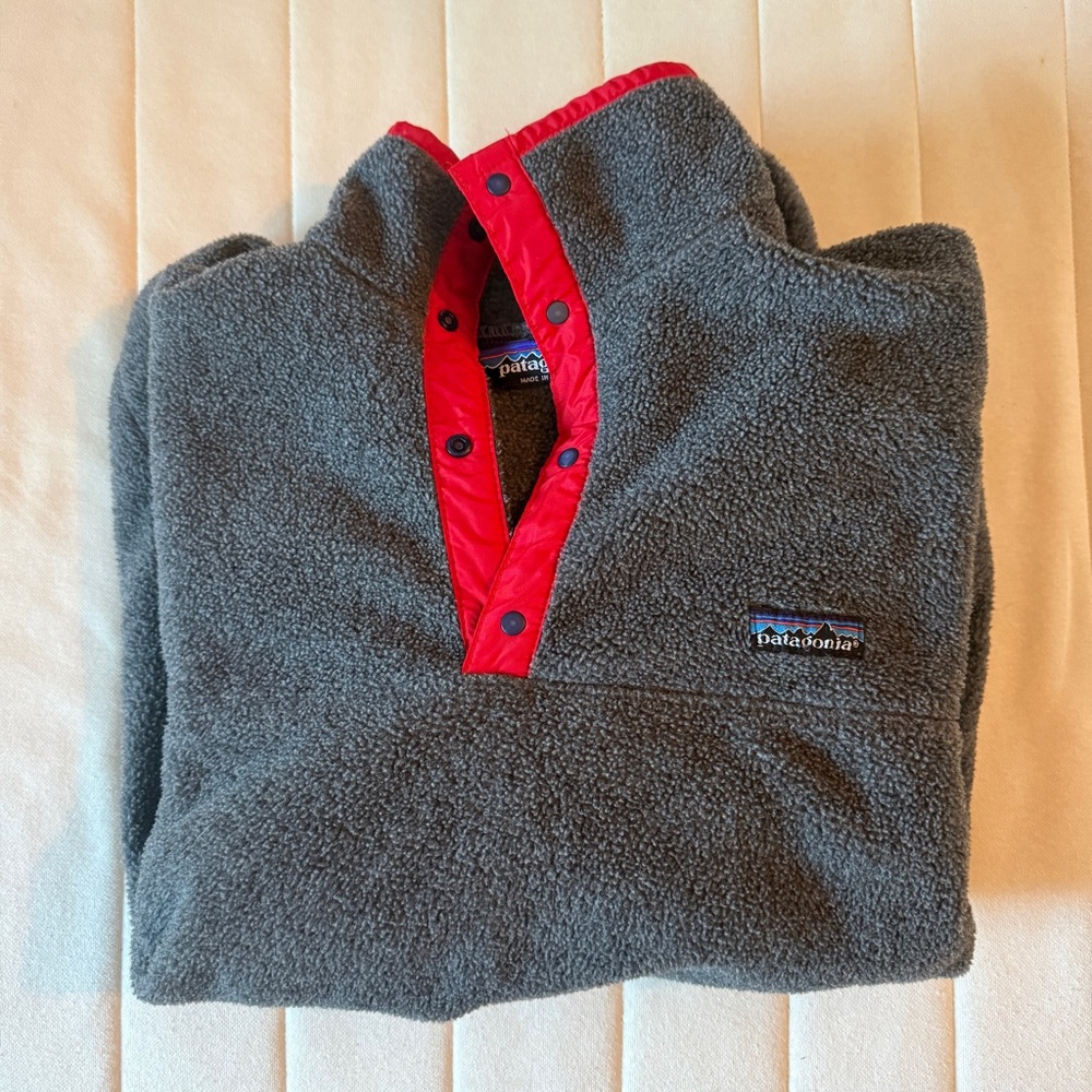 Vintage 1985 Patagonia First Edition Synchilla Snap T-Neck, Charcoal Grey & Red